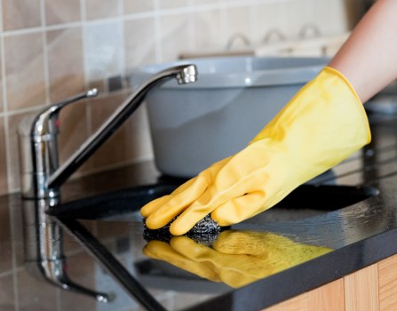 Professional end of tenancy cleaning in a SW12 rental property